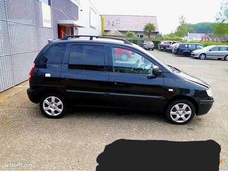 vends huyndai matrix