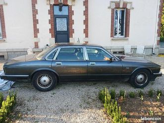 daimler xj40 -