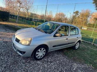 clio storia 1.2 gpl confort 5 porte