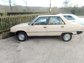 renault 9 tle d'epoca neopatentati