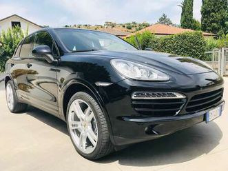 leggi descrizione cayenne 3.0 v6 tdi 245cv