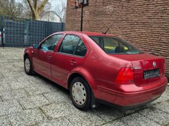 volkswagen vw bora ,1,6 benzin automatik, tüv neu