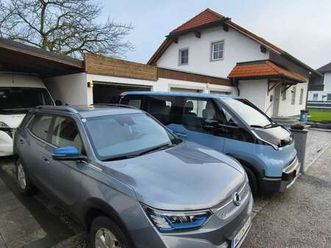 kgm/ssangyong korando e-motion elektro suv e-auto wie neu