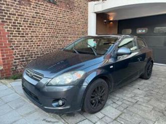 ② kia ceed 1.6diesel / 2009 / euro4 / 224.000km… — kia — 2ememain