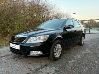 ② skoda octavia 1.6 tdi dpf ambiente - garantie*pdc*clima — skoda — 2ememain