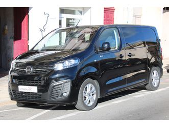 combi 2.0 bluehdi 180 m eat bva start-stop ( carplay, attelage, caméra de recul ... )