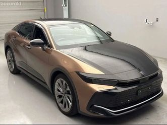 toyota crown 2,5l 2023