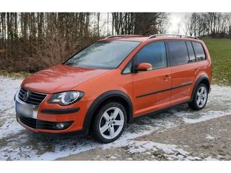 vw cross touran 1.9 tdi / austauschmotor mit 141000km und garanti