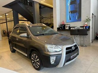 toyota etios 1.5 cross auto