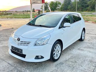 toyota verso 2.0 d-4d 126кс верига! 7 места! навигация! климa!