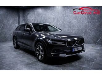 volvo v90 cross country d4 awd momentum värmare drag navi b-kamera voc