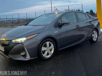 2017 toyota prius, 1.8 vvt-i phev solar ladbar adaptiv 140.000km automat adaptiv cruisekontroll ryggekamera navigasjon , 141000km
