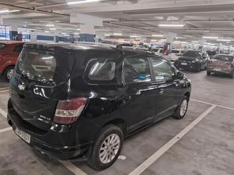 spin 1.8 excelente estado troc me valor gnv garagem