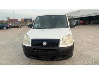 ② fiat doblo 1.3 diesel* 2010* 198000km* — camionnettes & utilitaires — 2ememain