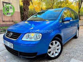volkswagen touran 1.6 fsi highline