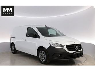 mercedes-benz 110 cdi skåp l2 special edition