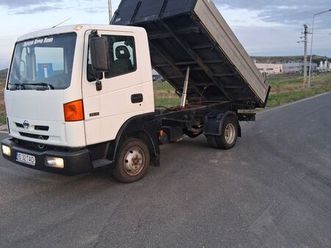 nissan atleon !schimb cu duba 2 panouri letcani