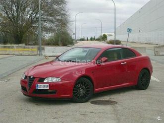 alfa romeo gt 1.9 jtd distinctive