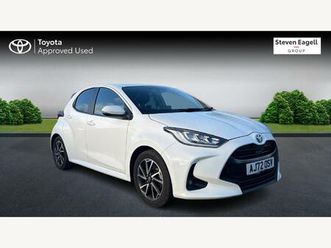 toyota yaris design hatchback's 1.5 vvt-h design e-cvt euro 6 (start/stop) 5dr