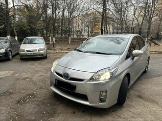 toyota prius an. 2010