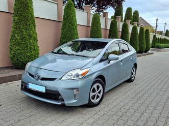toyota prius an. 2013