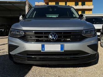 volkswagen tiguan 1.6 tdi scr sport bluemotion tec