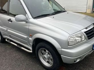 suzuki grand vitara 2.5 v6