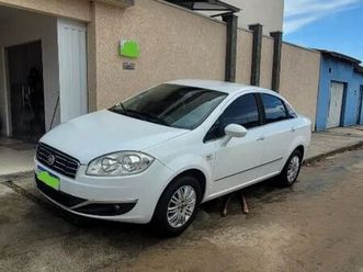 fiat linea essence dualogic 1.8 flex 16v 4p 2015