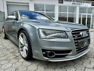 AUDI A8 S8 audi-s8-4-0-tfsi-quattro-21-col-keramicne-zavore-vrhunski