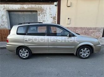 kia carens 2.0 crdi lx