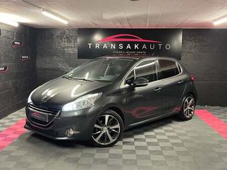 peugeot 208 1.6 e-hdi 92 féline/ led/ cuir/ suivi complet/ courroie faite