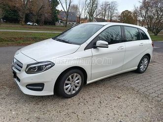 mercedes-benz b 180 blueefficiency edition style led lámpa.tempomat.nagy navi.aut.parkolás.friss vizsga 78000km