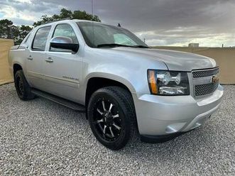 2013 chevrolet avalanche ltz black diamond❗️clean title /clean carfax