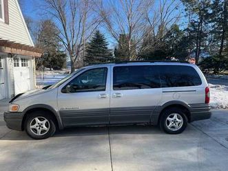 2003 pontiac montana van