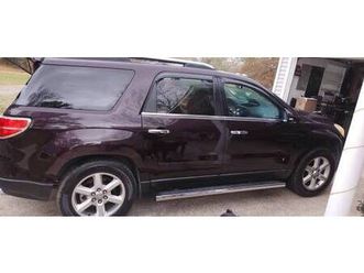 08 outlook xr seven passenger three row
