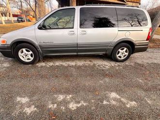 2003 pontiac montana 4 door
