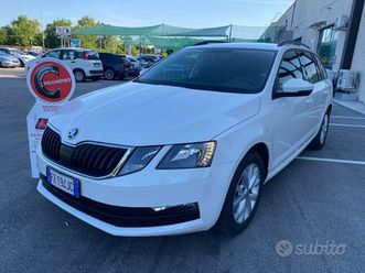 skoda-octavia-sw-1-6-115-cv-wagon-executive