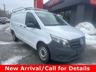 used 2023 mercedes-benz metris base