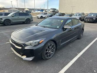 used 2022 kia stinger gt-line