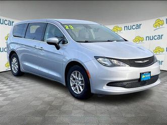 used 2023 chrysler voyager lx