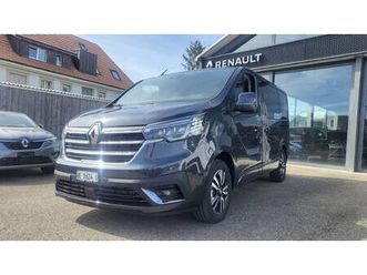 trafic spaceclass 2.0 dci blue 170 signature