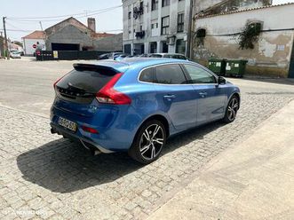 volvo v40 1.5 t3 sport edition r geartronic