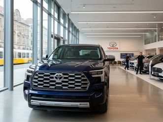 capstone, нов/наличен, 3.5хибрид, 7места, 10 км