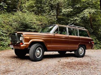jeep wagoneer 5.9l v8