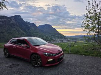 volkswagen scirocco 2.0 tsi r-line / panoráma tető