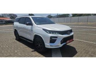 2.8gd-6 4x4 gr-sport
