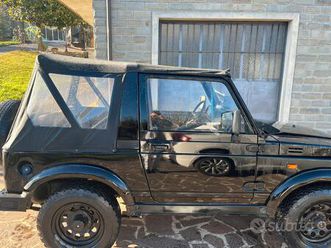 suzuki samurai sj413