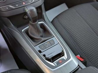 sw 1.5bluehdi s&s style eat6 130