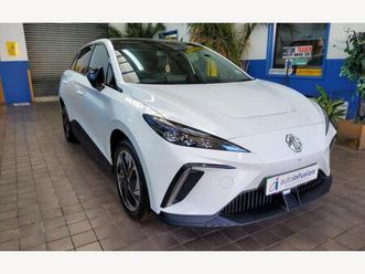 64kwh trophy long range auto 5dr