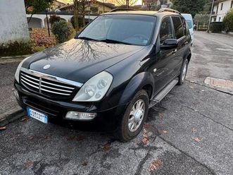 jeep rexton ssang yong fuoristrada 4x4 + ridotte